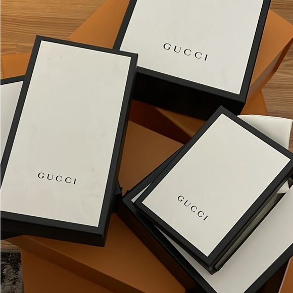 LV & GUCCI boxes - Picture 1 of 5